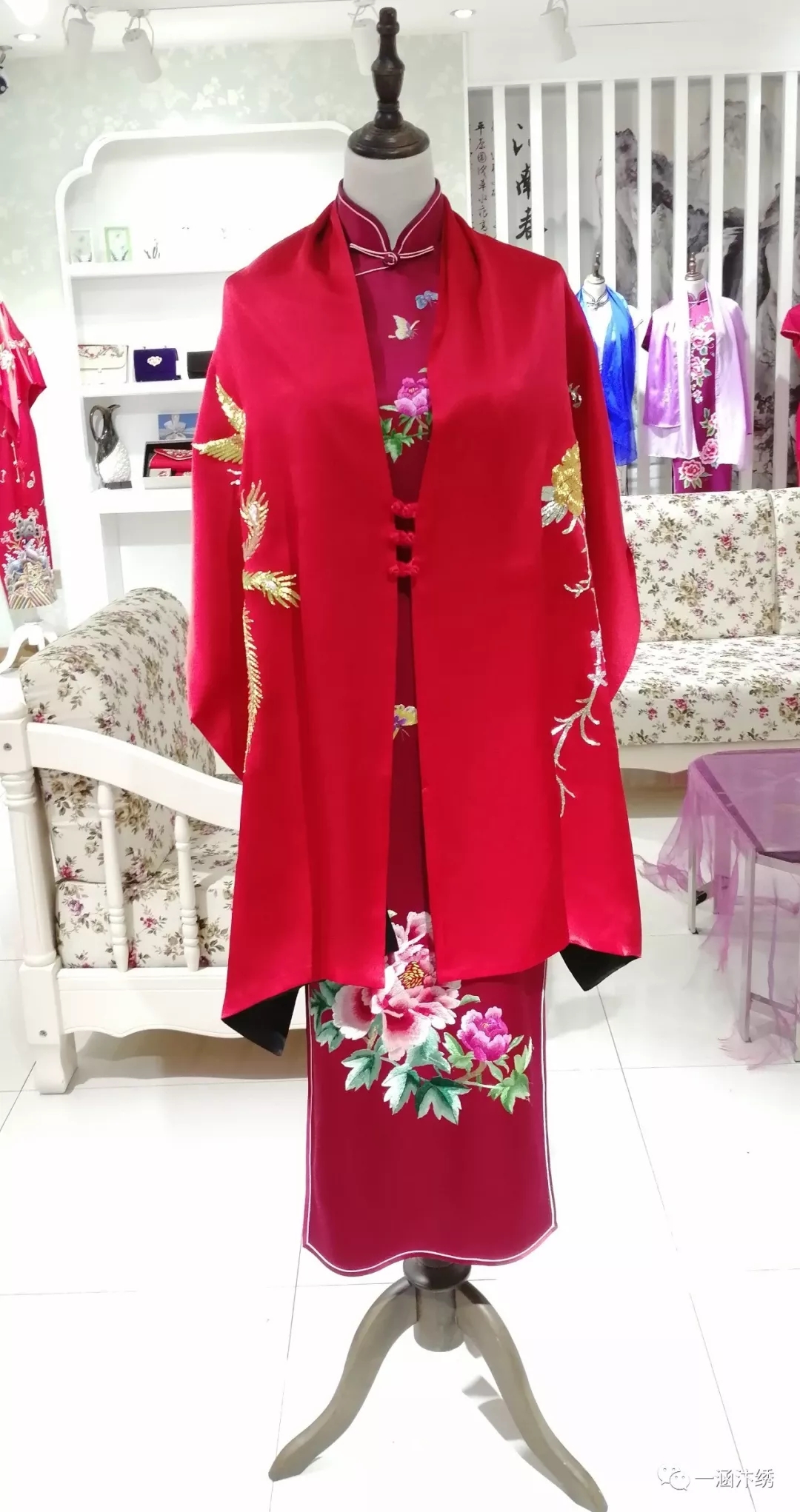围巾女秋冬季新款韩版百搭仿羊绒长款中国红保暖加厚披肩两用纯色-阿里巴巴